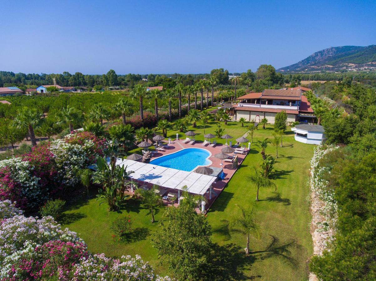 Hotel Rurale Orti Di Nora & Spa Santa Margherita di Pula Eksteriør billede