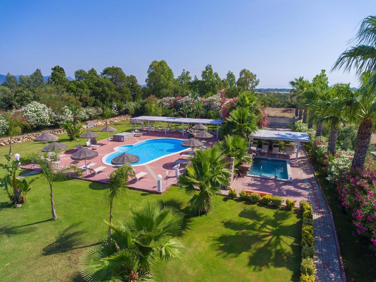Hotel Rurale Orti Di Nora & Spa Santa Margherita di Pula Eksteriør billede